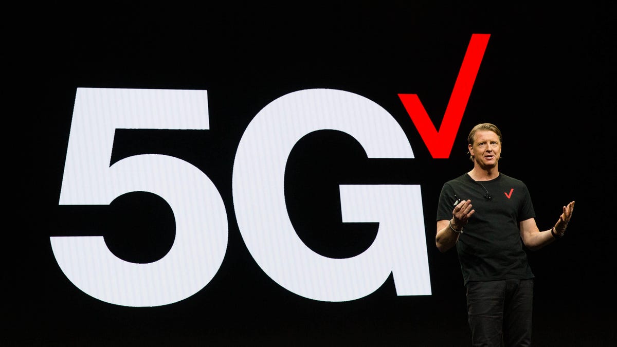 Verizon 5G logo at CES keynote