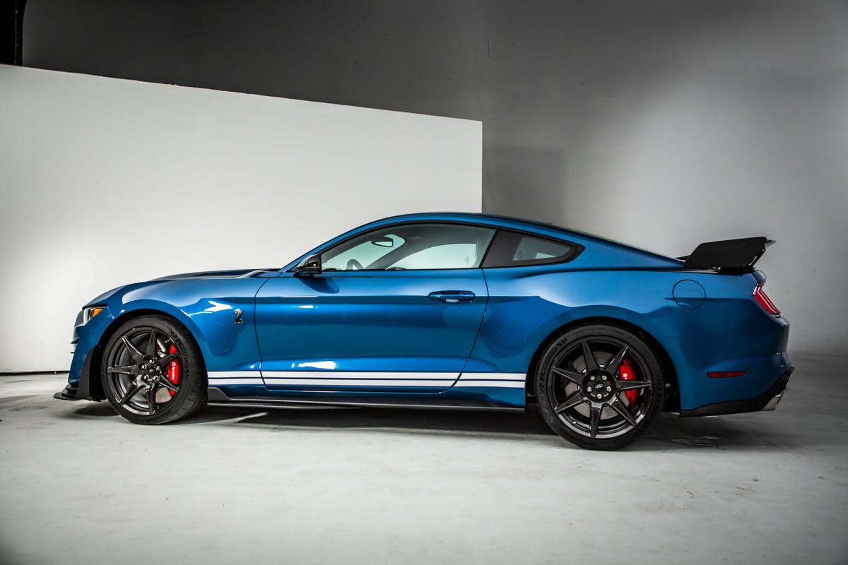2020-ford-shelby-mustang-gt500-6