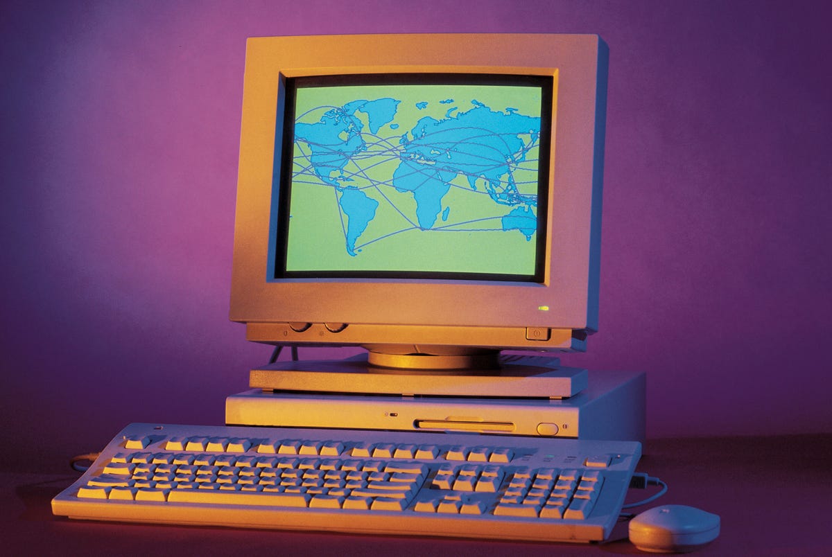 PC, monitor and keyboard, circa 2001