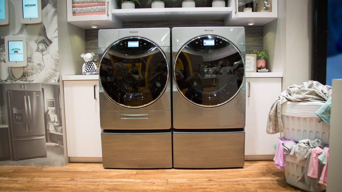 Whirlpool washer/dryer pair that you can use to wash your clothes in cold water.