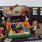 friends Lego se of Central Perk