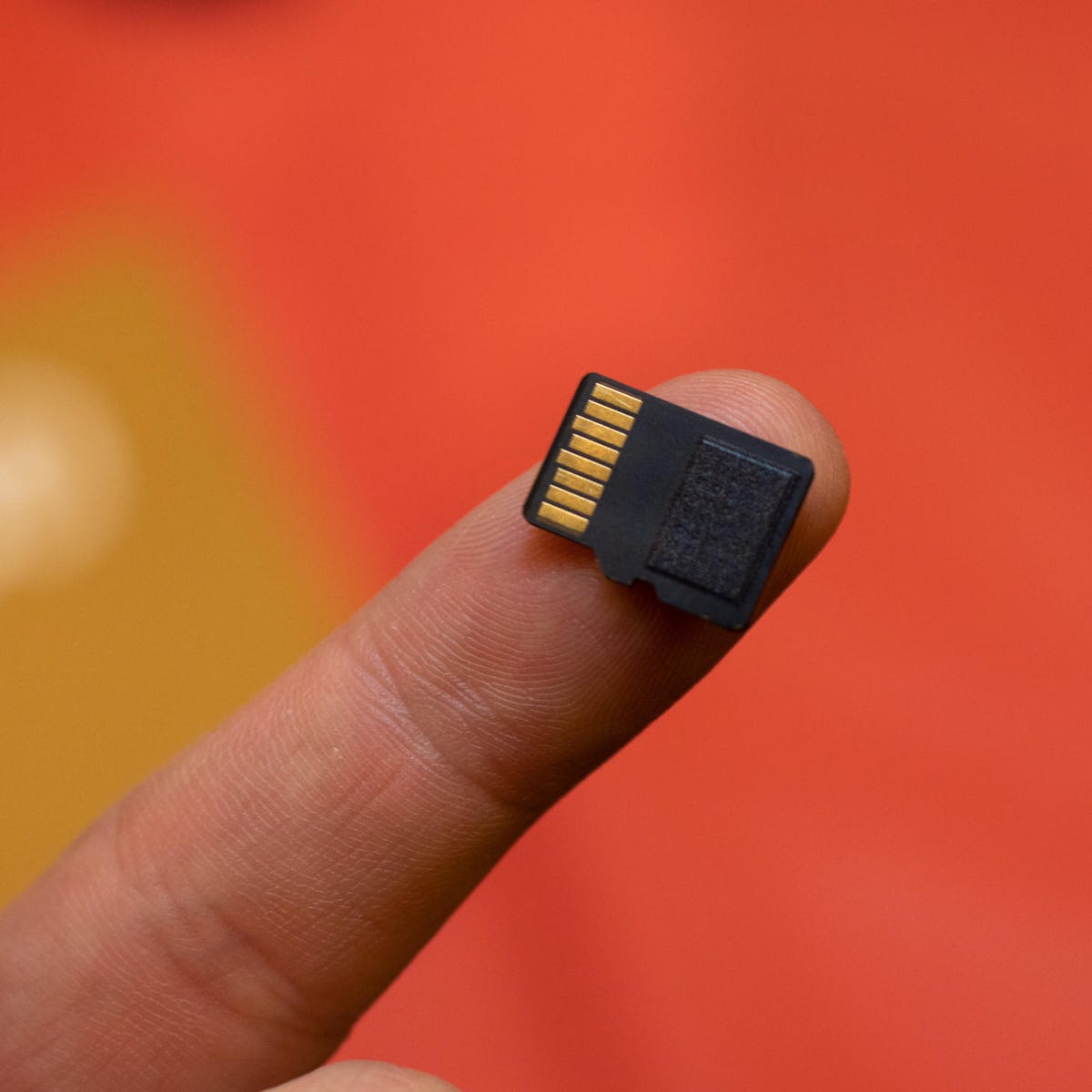 You can buy a 1TB microSD card now - CNET