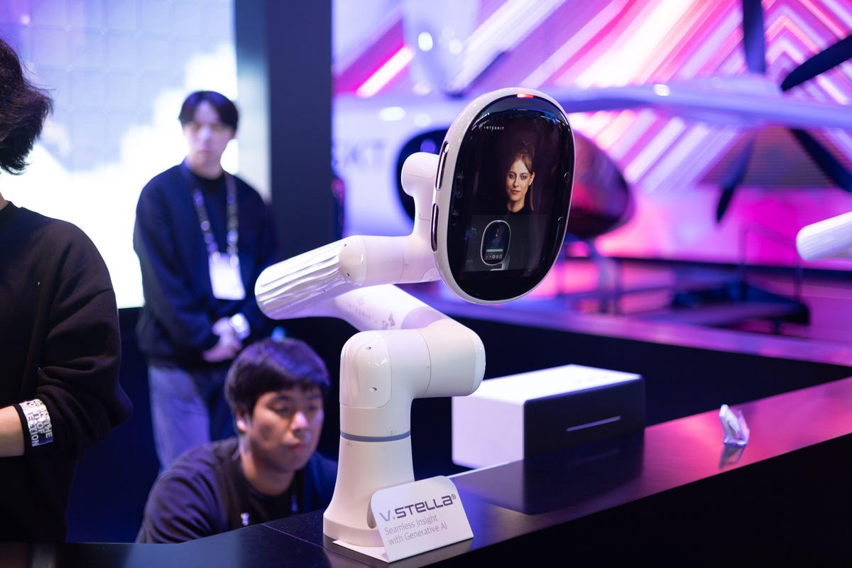 robot arm with a human face