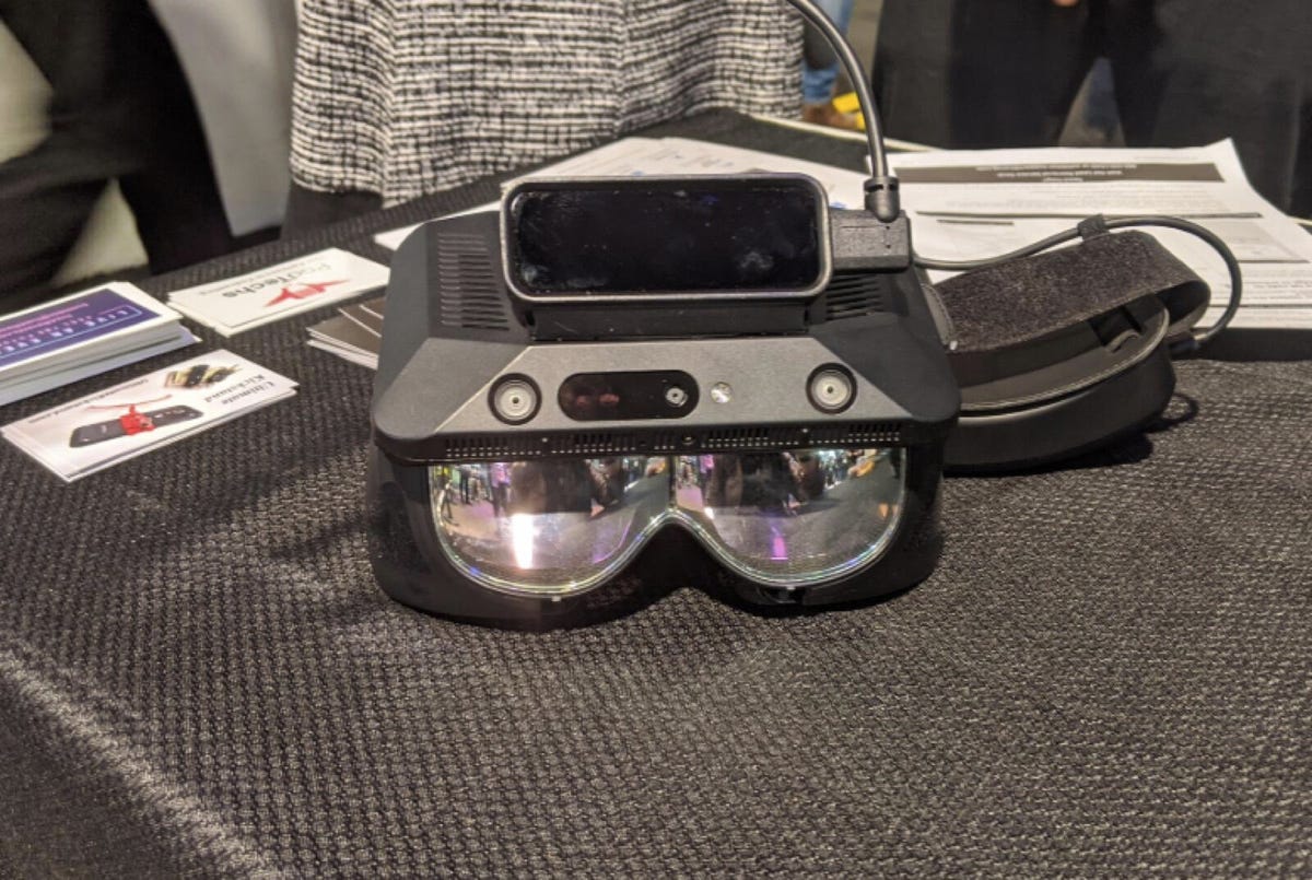 RealMax VR glasses