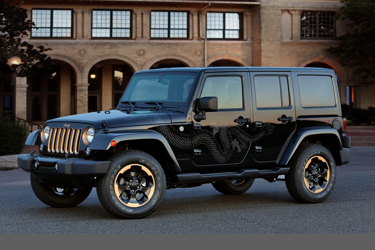 2014-jeep-wrangler-unlimited-dragon-edition-1