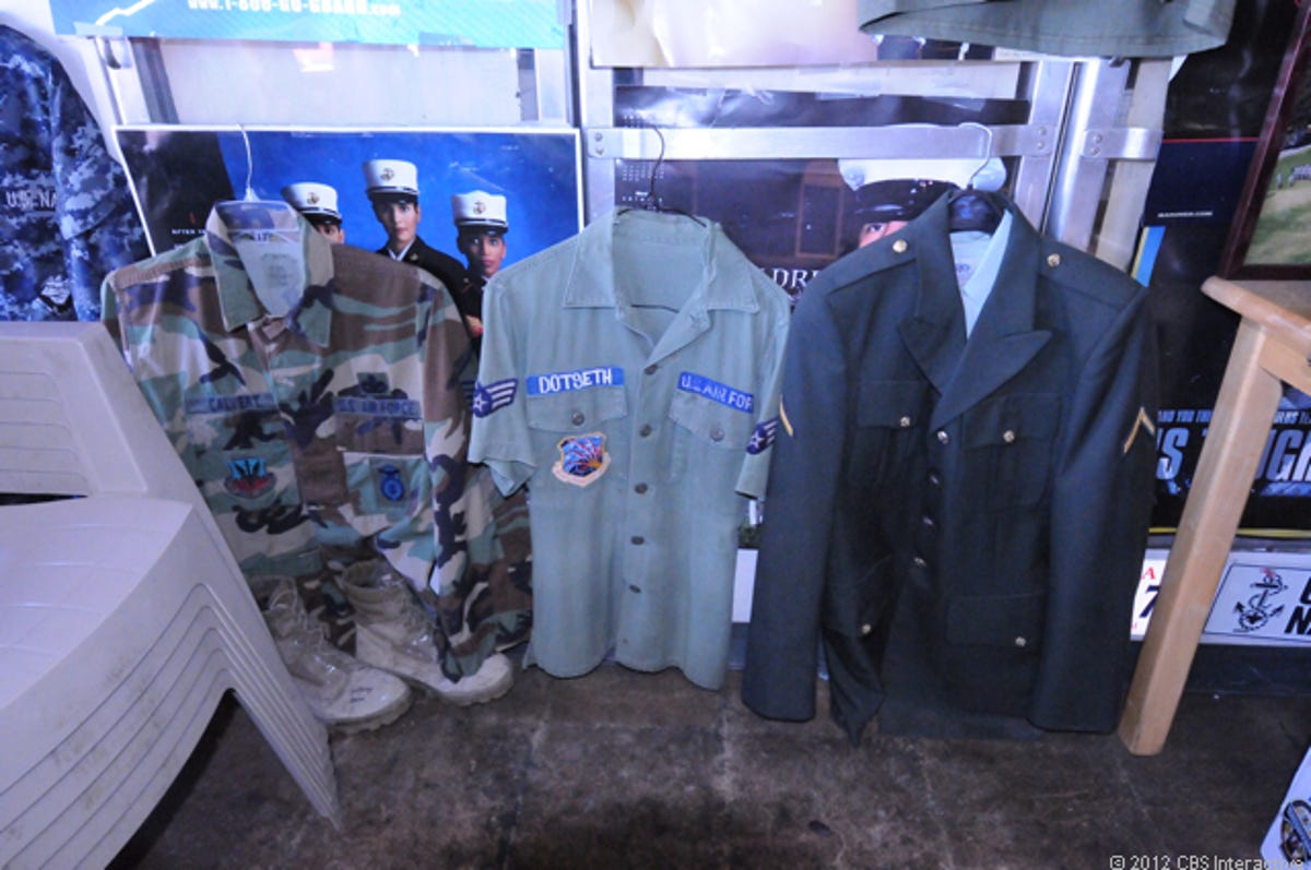 Air_Force_uniforms.jpg