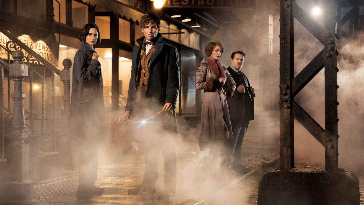 "Fantastic Beasts and Where to Find Them" returns us to the Harry Potter universe.