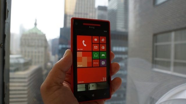 HTC_Windows_Phone_8X_main_red.jpg