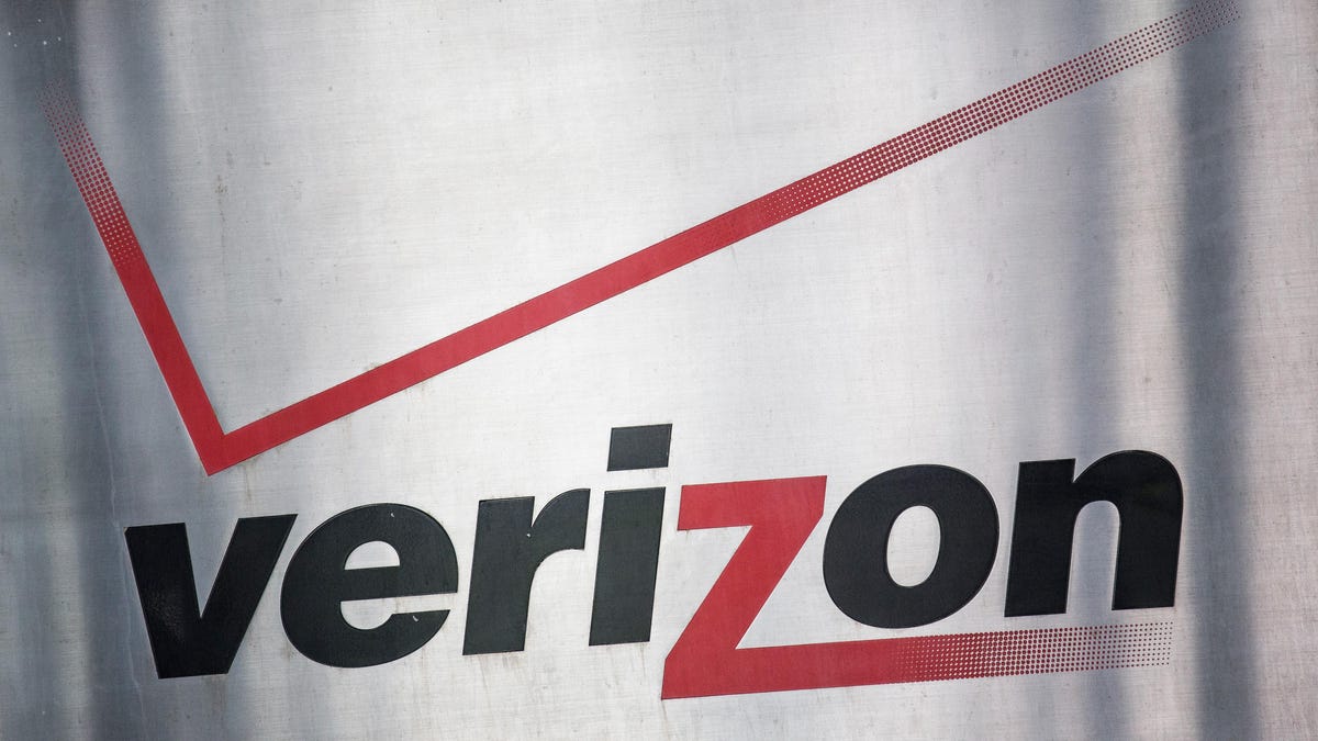 Verizon plans to deploy 5G wireless networks in five markets by the end of 2018.