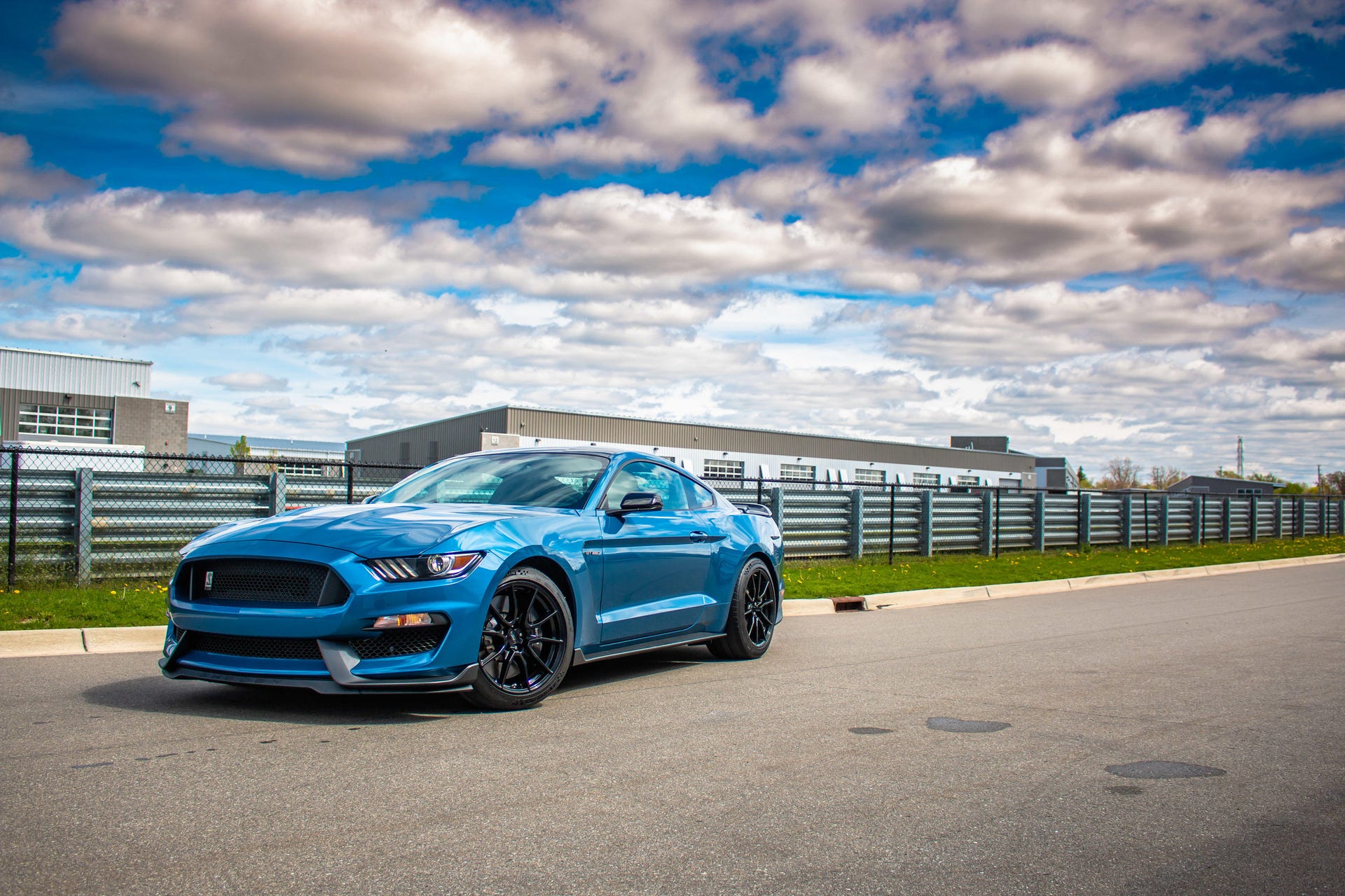 2019-ford-mustang-shelby-gt350-54