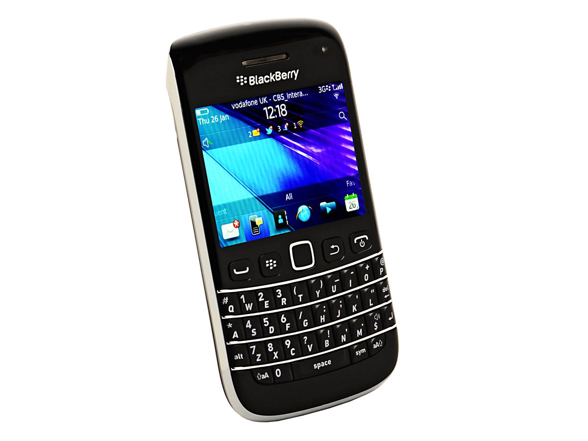orig-blackberry-bold-9790-main.jpg