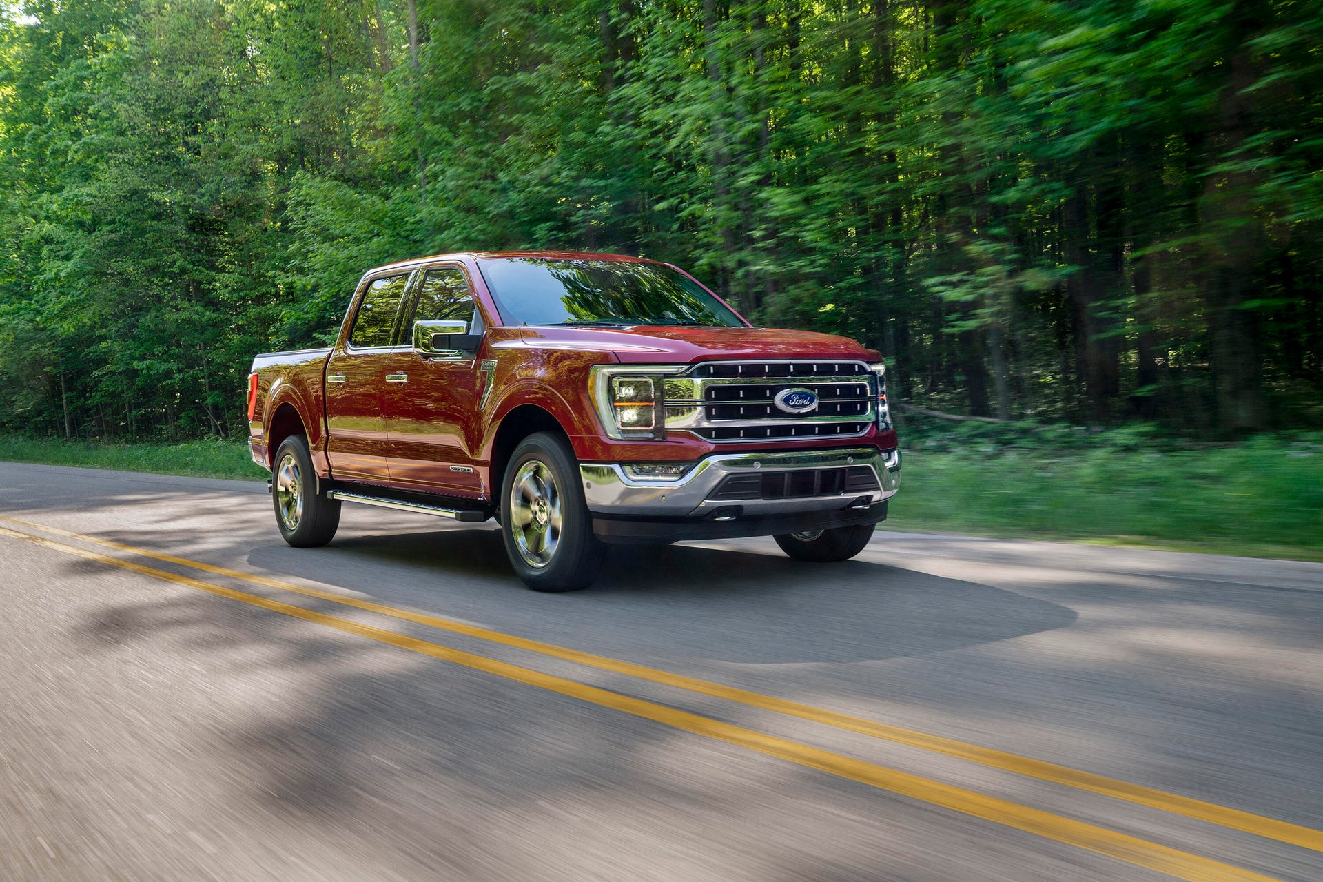 2021 Ford F-150 driving