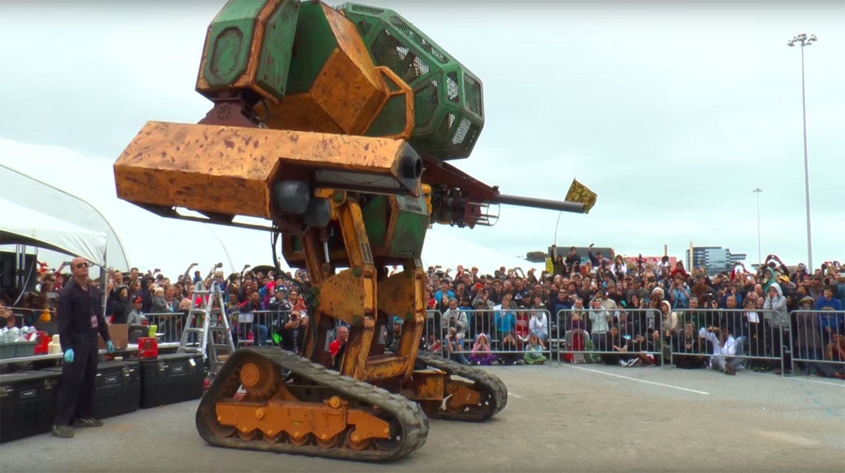 cnet-fighting-robot-megabots-standing.jpg