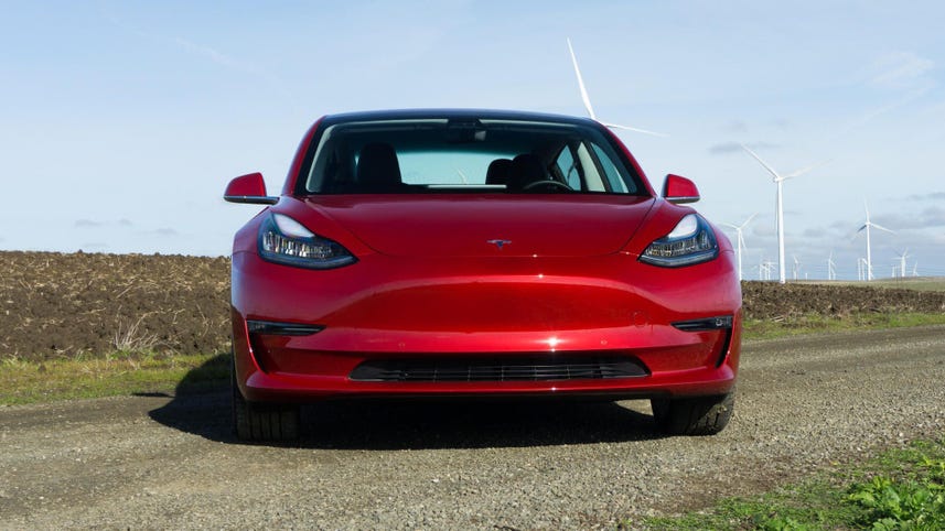 AutoComplete: Tesla unveils specs for AWD, performance Model 3 variants