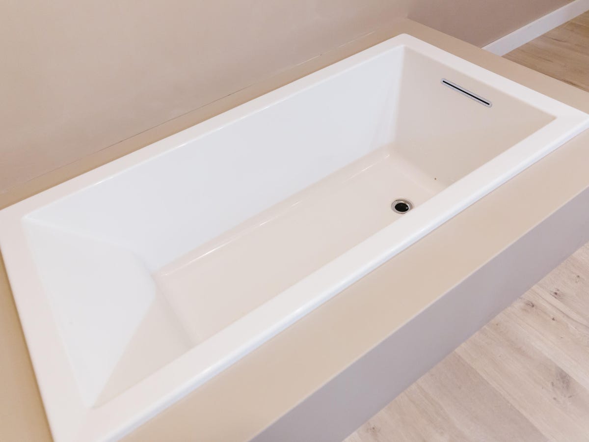 Kohler PerfectFill Bathtub