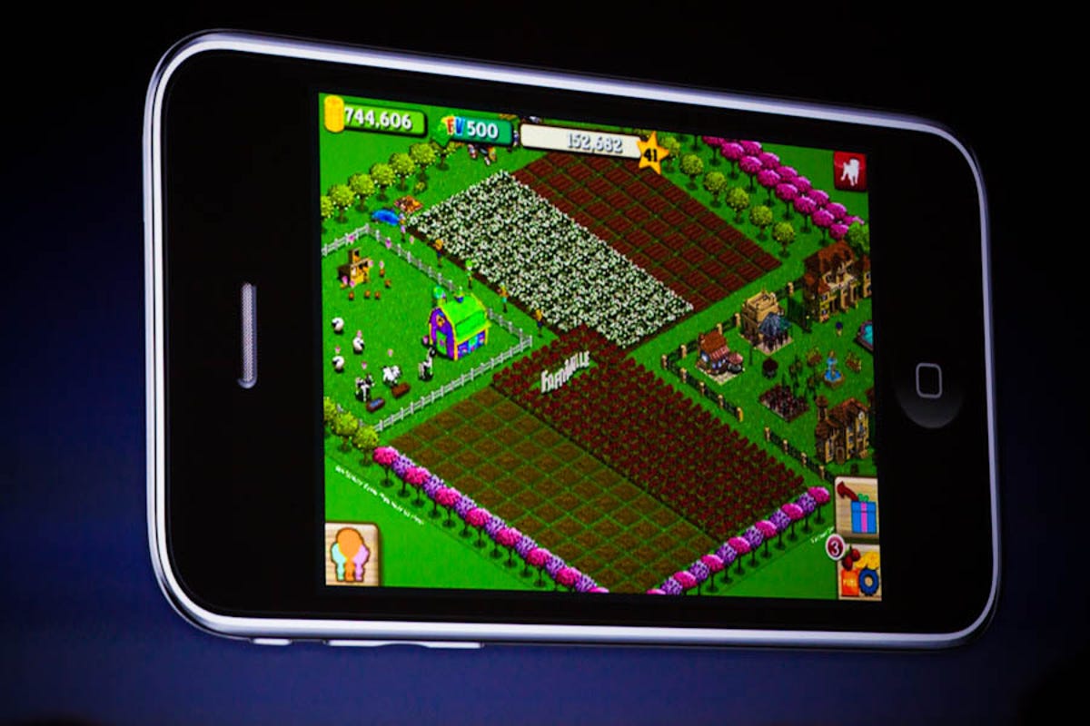 FarmVille on iPhone 4