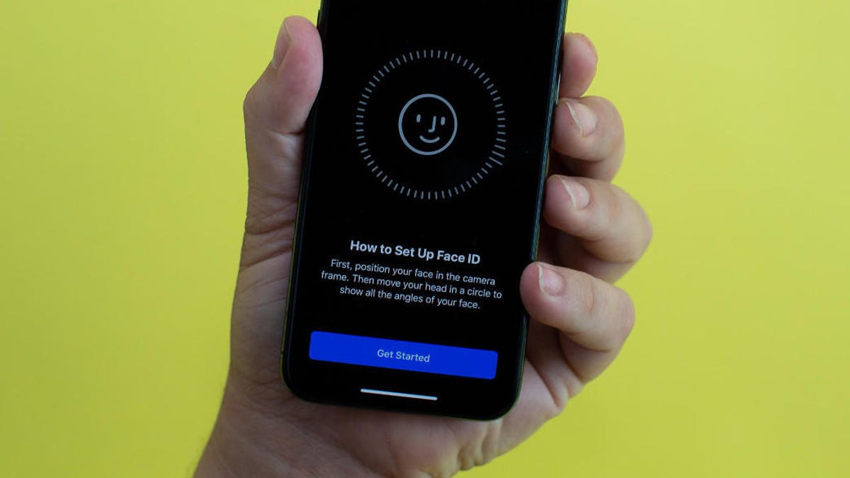 Face ID setup screen shown on a phone.
