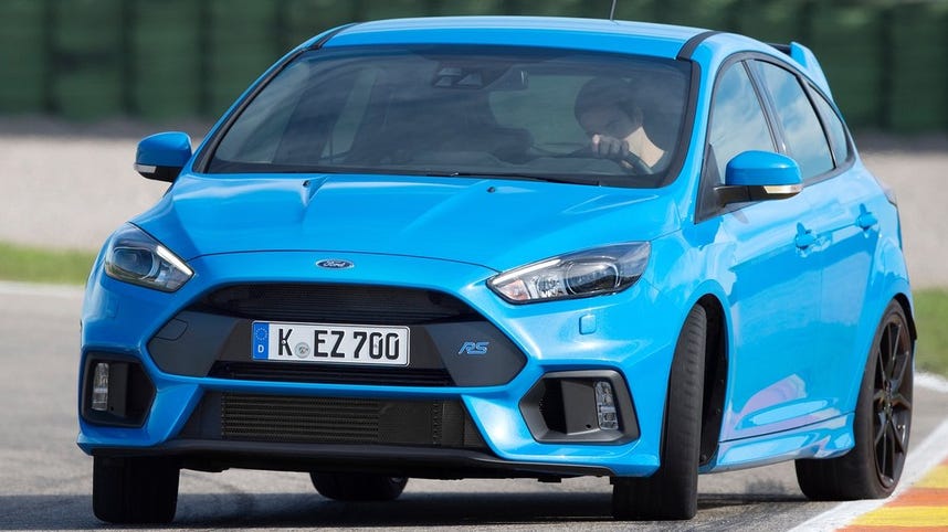 Is the 2016 Ford Focus RS the best hot hatch ever?