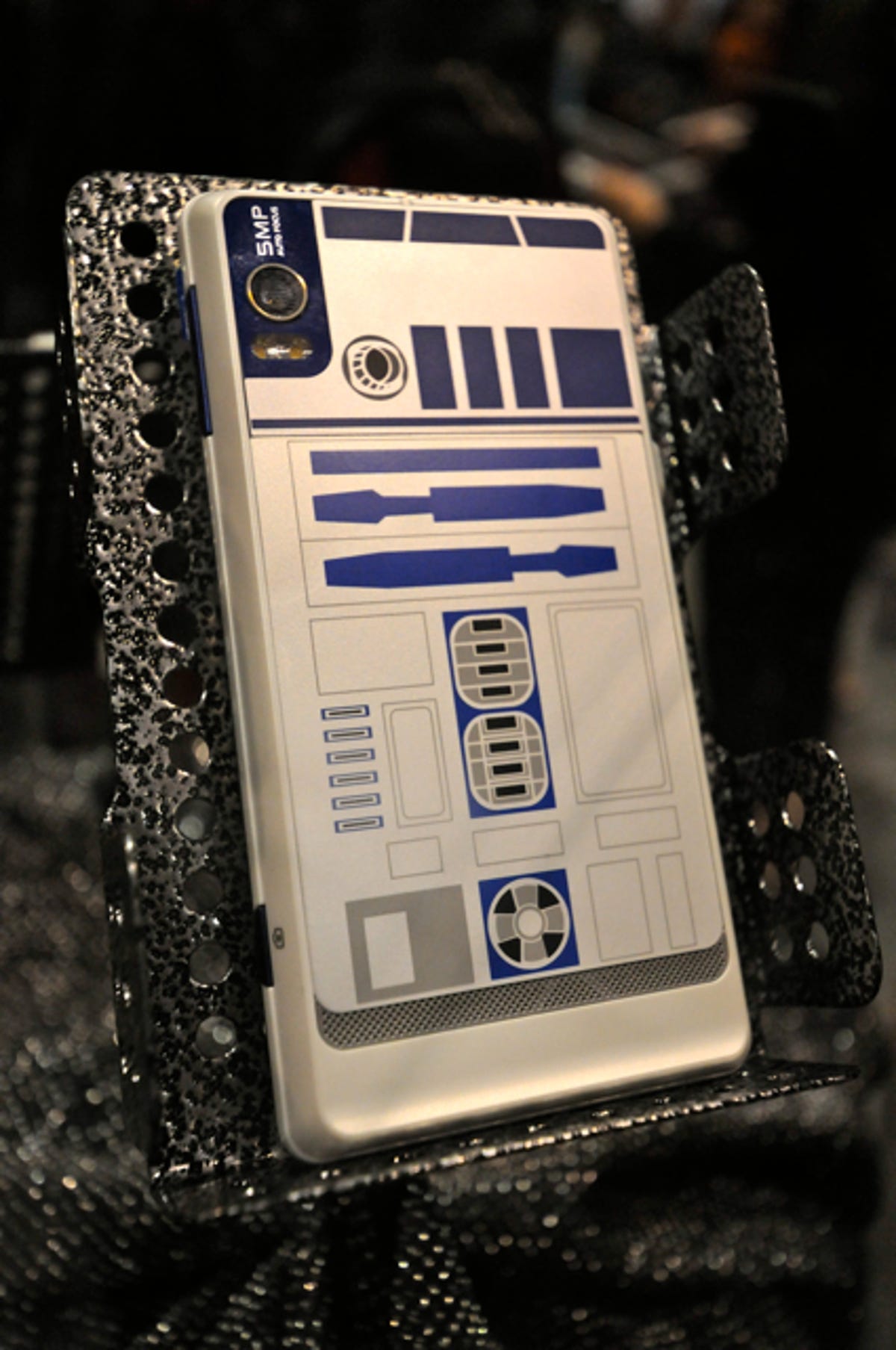 R2-D2_Android_phone.jpg
