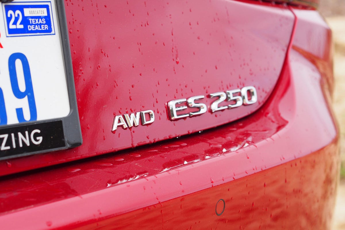 2021 Lexus ES 250 AWD F Sport