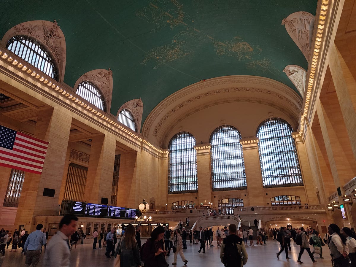 The main concourse of Grand Central Station.