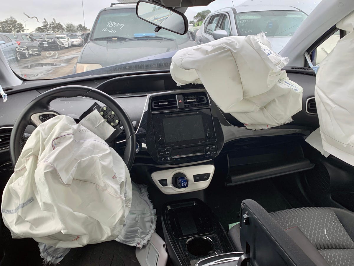 prius-airbags