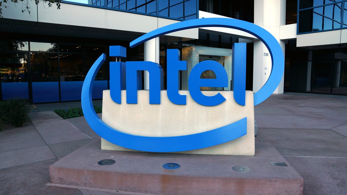 Intel headquarters in Santa Clara, Calif.