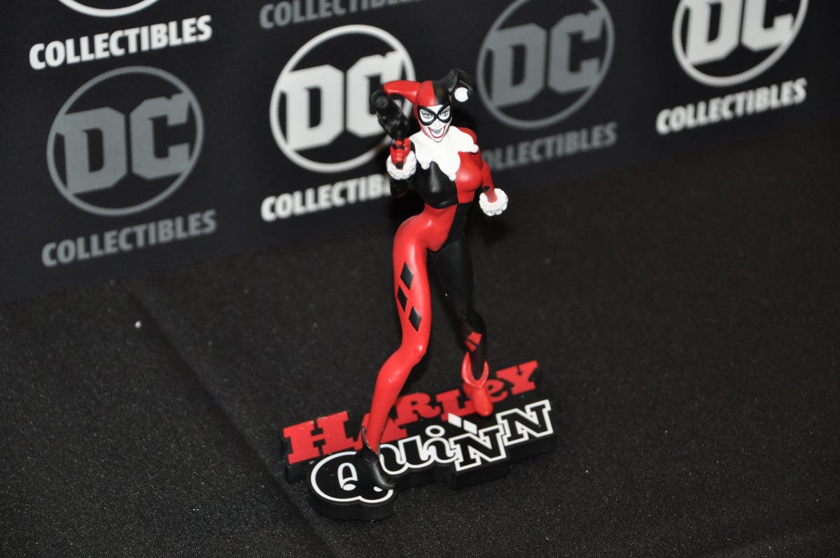 dc-collectibles-sdcc-20160373.jpg