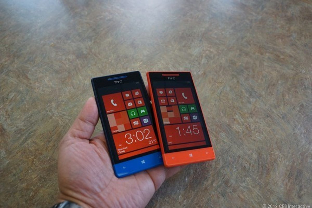 HTC_Windows_Phone_8S_blue_and_red.jpg