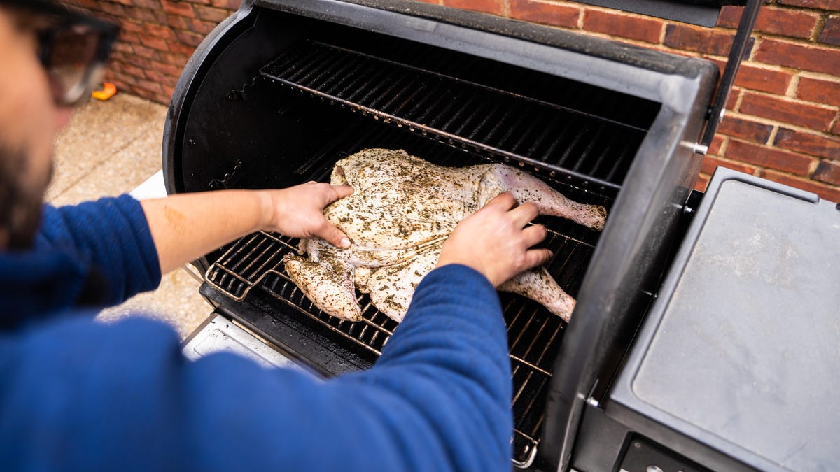 how-to-cook-turkey-outdoors-5