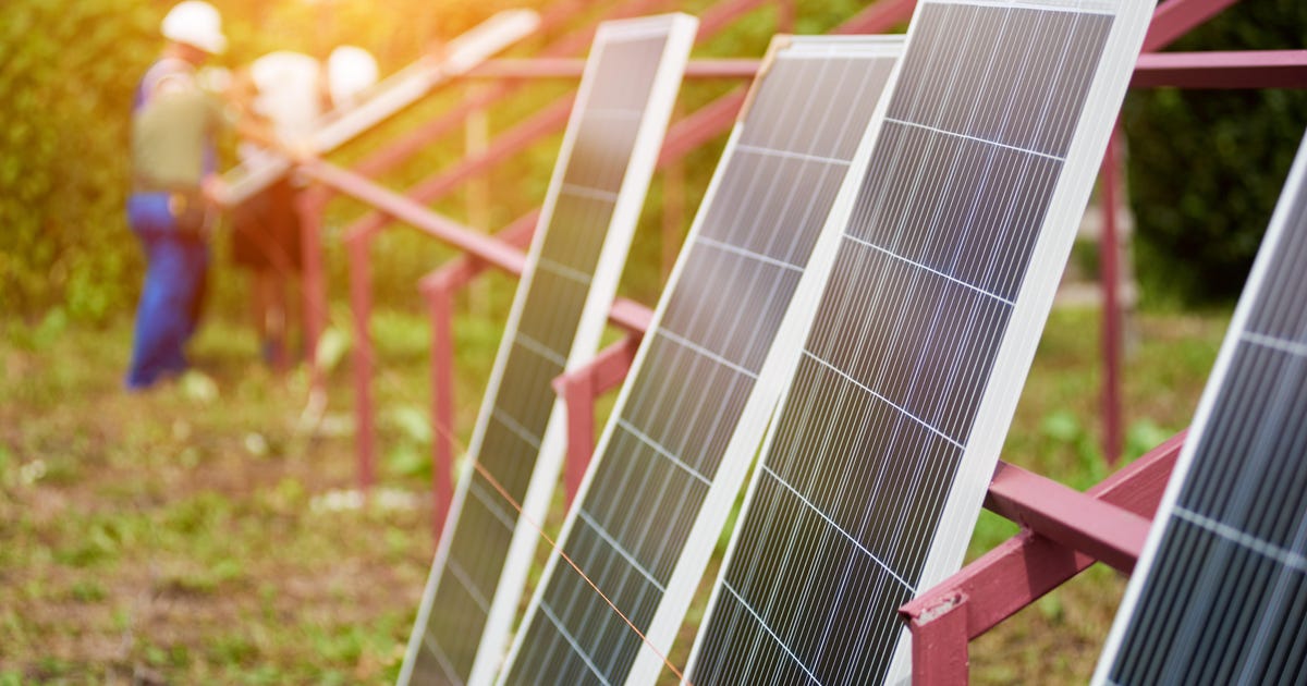should-you-buy-ground-mounted-solar-panels-what-to-know