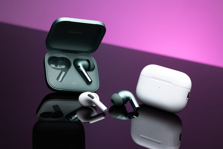 OnePlus Buds Pro 2 next to Apple AirPods Pro