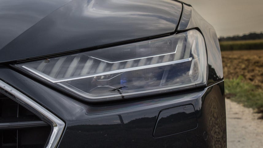 AutoComplete: LED matrix headlights could be greenlit in the US