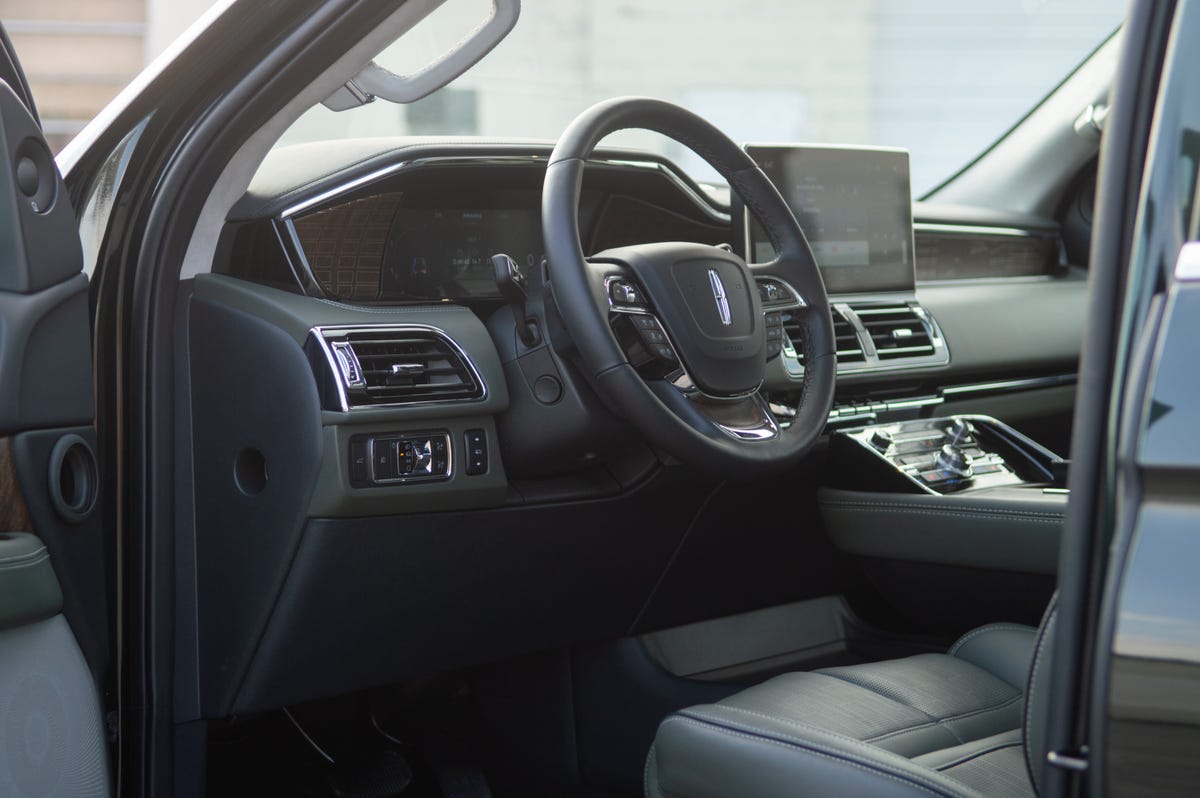 2022 Lincoln Navigator interior through driver door