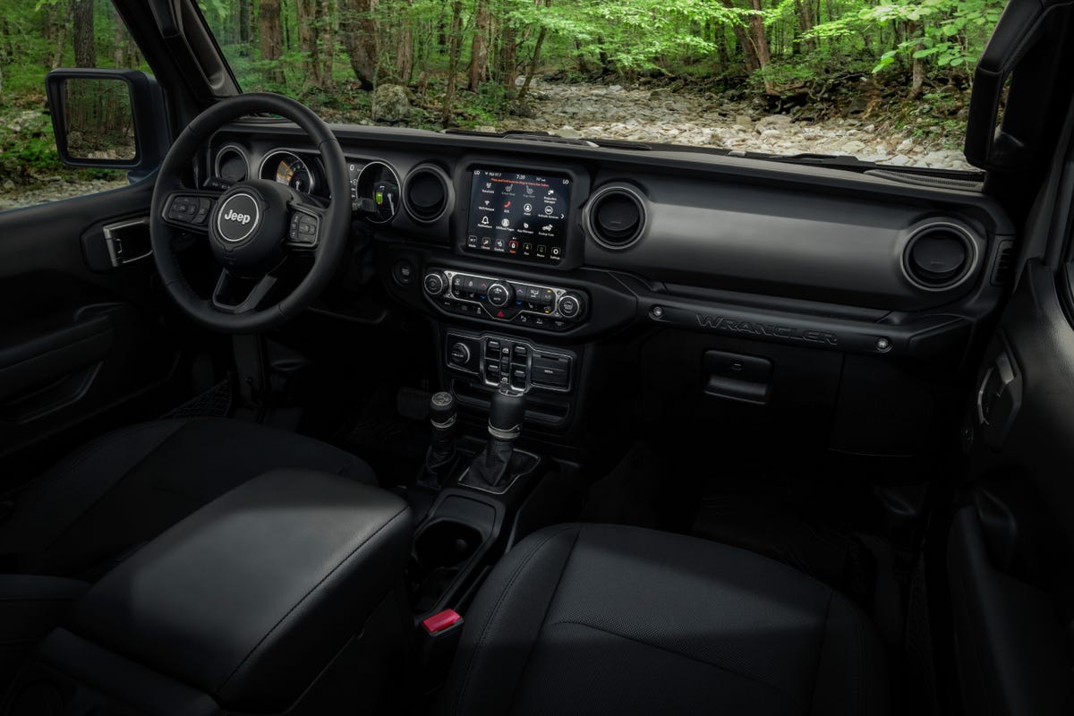 2023 Jeep Wrangler Willys 4xe plug-in hybrid
