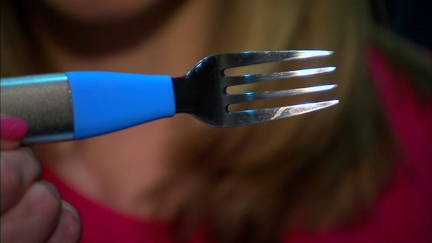 The smart fork now pairs with a smart knife