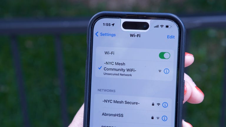 Wifi on your phone in New York City mesh community