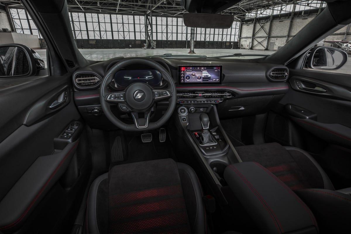 Interior of the 2023 Dodge Hornet GT