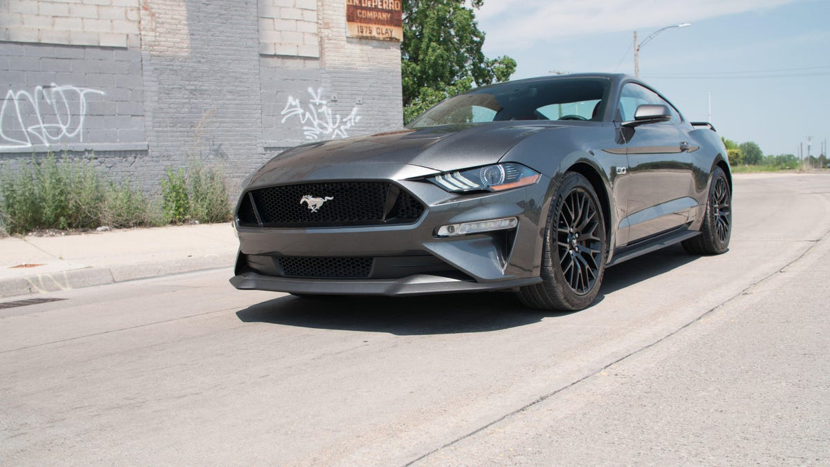 2018-ford-mustang-gt-68