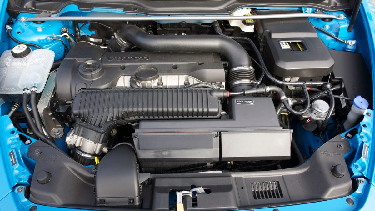 Volvo C30's T5 engine