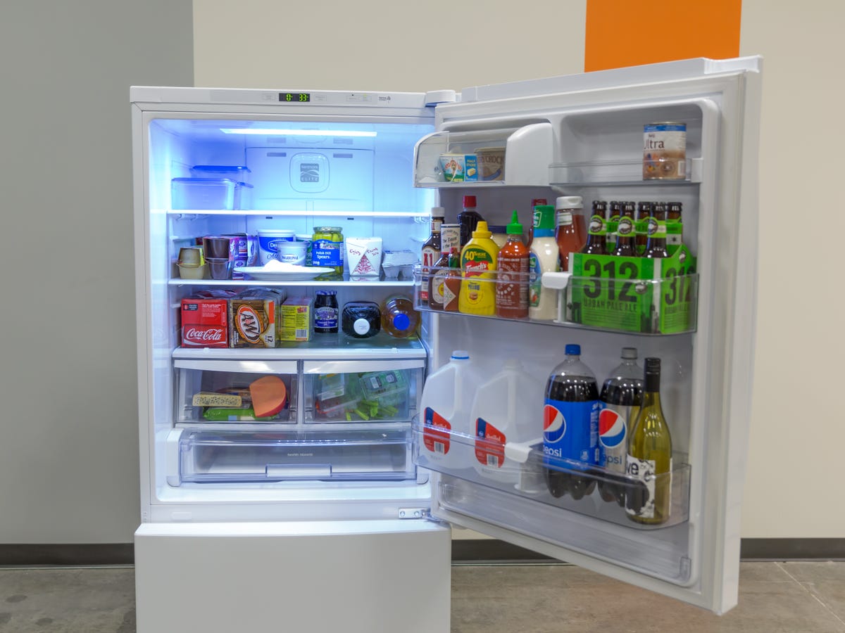 This Kenmore fridge has a few tricks up its sleeve (pictures) - CNET