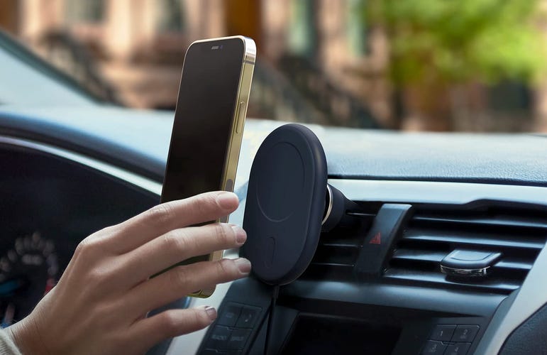 10 Cool Car Gadgets That You Should Gift Your Car