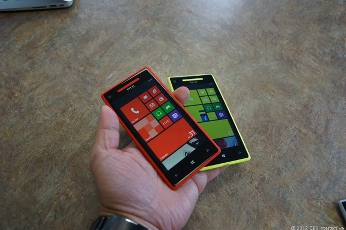 HTC_Windows_Phone_8X_red_and_yellow.jpg