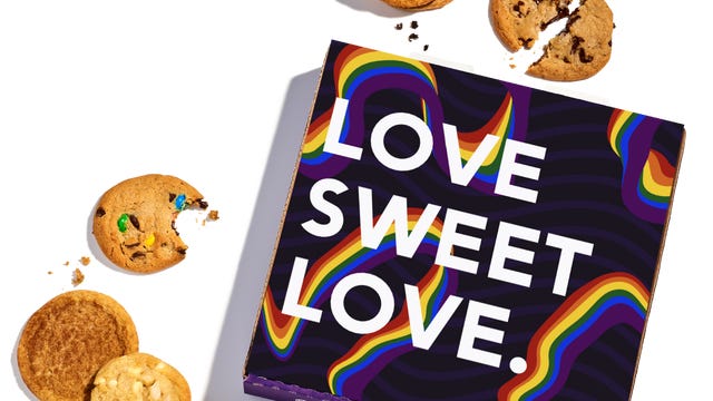 Love Sweet Love Insomnia Cookies box
