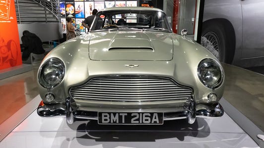 bond-in-motion-at-petersen-automotive-museum-38-of-41