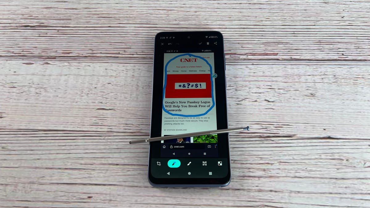 Moto G Stylus with annotated screenshot