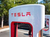 <p>Tesla pledged to open up 7500-plus charging stations for all electric vehicles.</p>