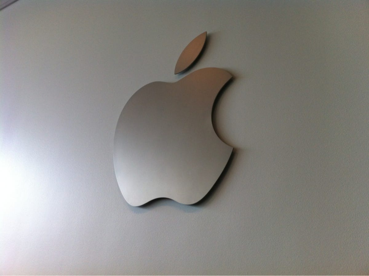 Apple_logo_-_iPhone_event.jpeg