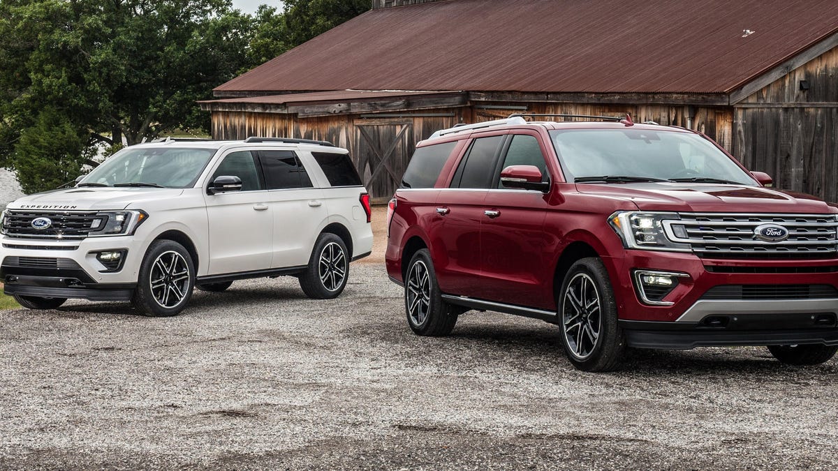 2019-ford-expedition-texas-and-stealth-editions-2
