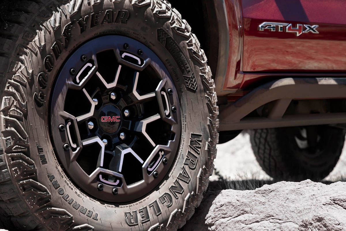 2023 GMC Canyon AT4X Edition 1 specific beadlock capable wheels